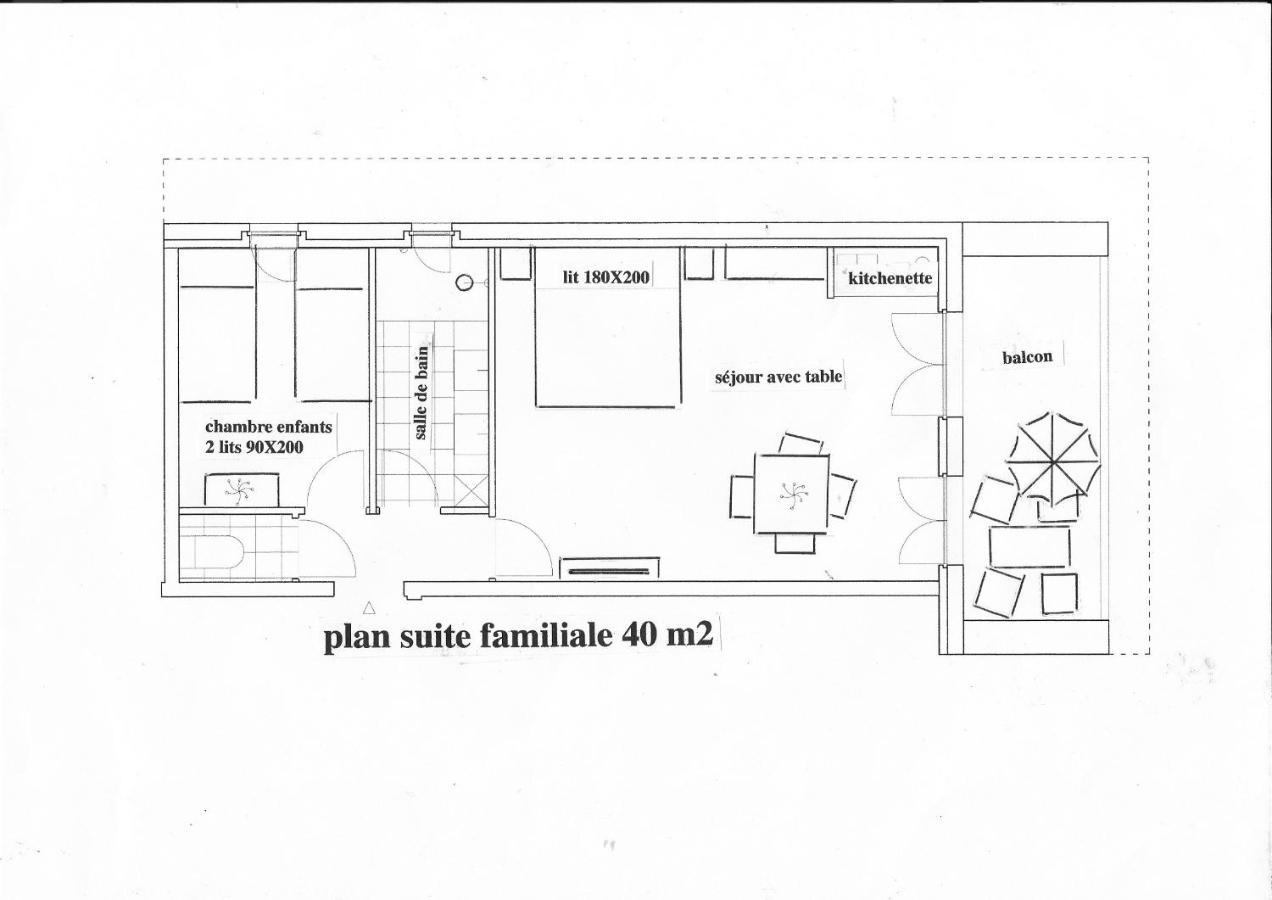 B&B La Maison De La Cote เบียริตซ์ ภายนอก รูปภาพ